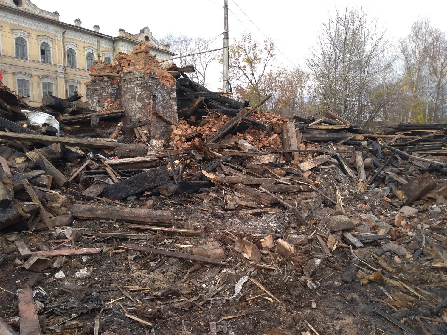 Дом купца Назарова в Вологде снесли экскаватором под видом реставрации |  26.10.2018 | Вологда - БезФормата