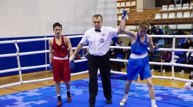 Михаил Чернышов одержал победу на Всероссийских соревнований по боксу