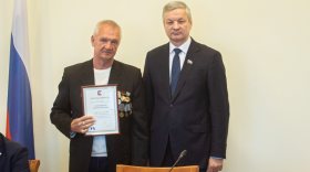 В День памяти воинов-интернационалистов Андрей Луценко встретился с участниками боевых действий