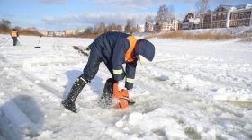 Чернить и резать лед на реке Вологде начнут 10 марта
