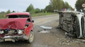 Два водителя не поделили дорогу Вологда – Норобово