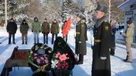 Бойца Великой Отечественной войны похоронили в Вологде рядом с женой