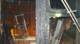 В Вологде полицейские, вызванные на шум драки, застали в квартире пожар