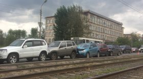 Девять автомобилей столкнулись утром в Череповце