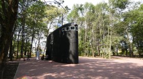 Завершается благоустройство рубки подводной лодки в парке Победы в Вологде