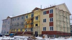 Сроки строительства дома для переселенцев в Стризнево вновь сорваны