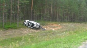 В Чагоде в кювет съехала иномарка: погибла пассажирка