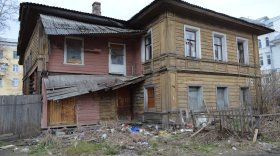 Деревянный дом XIX века на улице Гоголя в Вологде признали выявленным памятником архитектуры