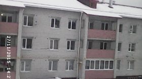Плесень и сырость: в Вологодской области людей опять заселили в аварийные новостройки