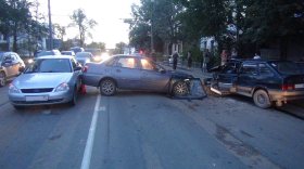 В ДТП с тремя автомобилями в Вологде пострадал 7-летний мальчик