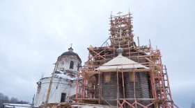 В Вытегорском районе завершается реставрация деревянной церкви Богоявления XVIII века