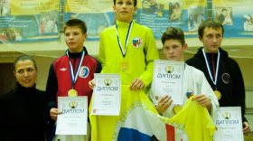 Череповецкие каратисты завоевали "серебро" и "бронзу" на Кубке Санкт-Петербурга