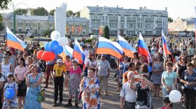 В Вологде отметили День государственного флага России