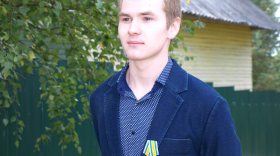 Школьника из Вологодской области наградили медалью «За спасение утопающих»