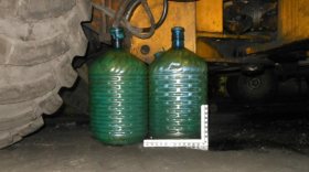 Трое жителей Череповца украли 800 литров топлива с предприятия