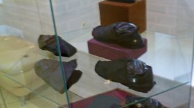 В Вологде найдена одна из самых больших в России коллекций кожаной обуви