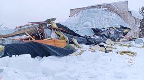 В Вытегорском районе обрушилась крыша физкультурно-оздоровительного комплекса