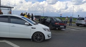 Один человек погиб и двое пострадали в аварии под Вологдой