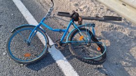 В Вологодском районе пенсионер на велосипеде попал под машину