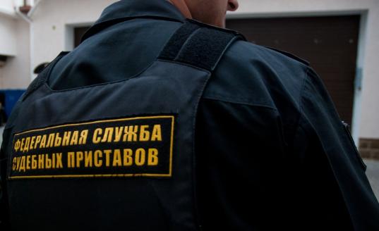 Житель Вологды отдал 1,5 млн рублей долга после ареста его автомобиля приставами