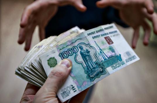 Экс-директора Грязовецкого лесничества приговорили к 4 годам колонии за взятку в 1,5 млн рублей от предпринимателя