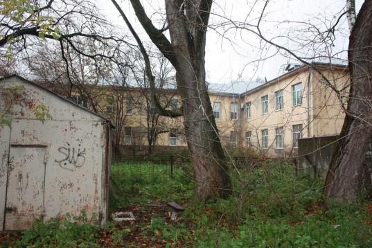 В Вологде участок возле детской художественной школы отдали Росгвардии