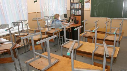 В Вологодской области за три месяца уволились 1805 работников сферы образования 