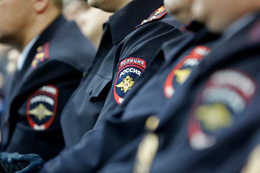 В Великоустюгском районе 11 полицейских наказали за недостоверные сведения о доходах