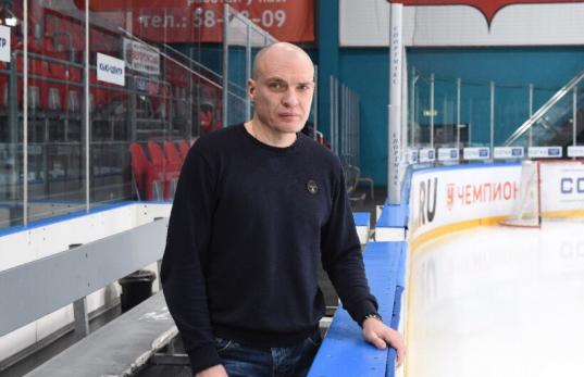 Новым главным тренером хоккейной "Северстали" назначен Андрей Разин 