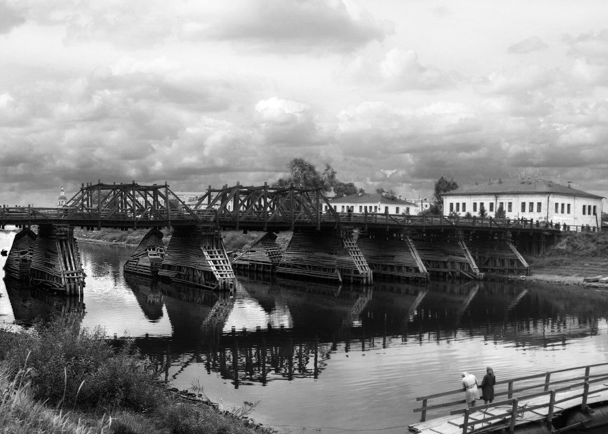 Пешеходный мост Вологда