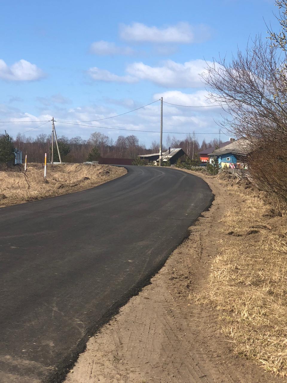 Подарок для главы: в Сокольском районе отремонтировали дорогу к участку  тещи главы муниципалитета | 08.05.2020 | Вологда - БезФормата