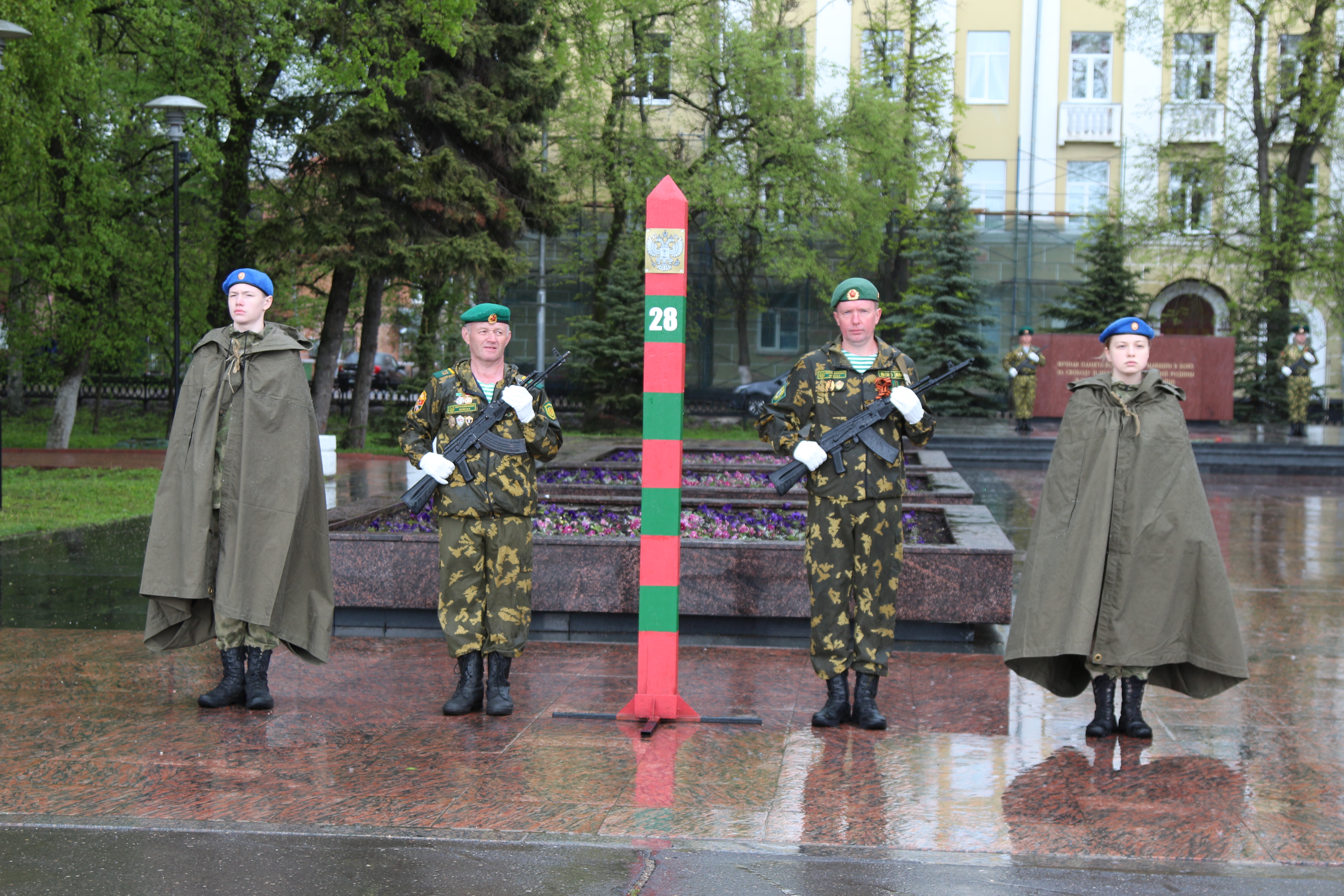 Торжественный митинг, посвященный Дню пограничника, прошел в Вологде 28 мая  | 28.05.2022 | Вологда - БезФормата