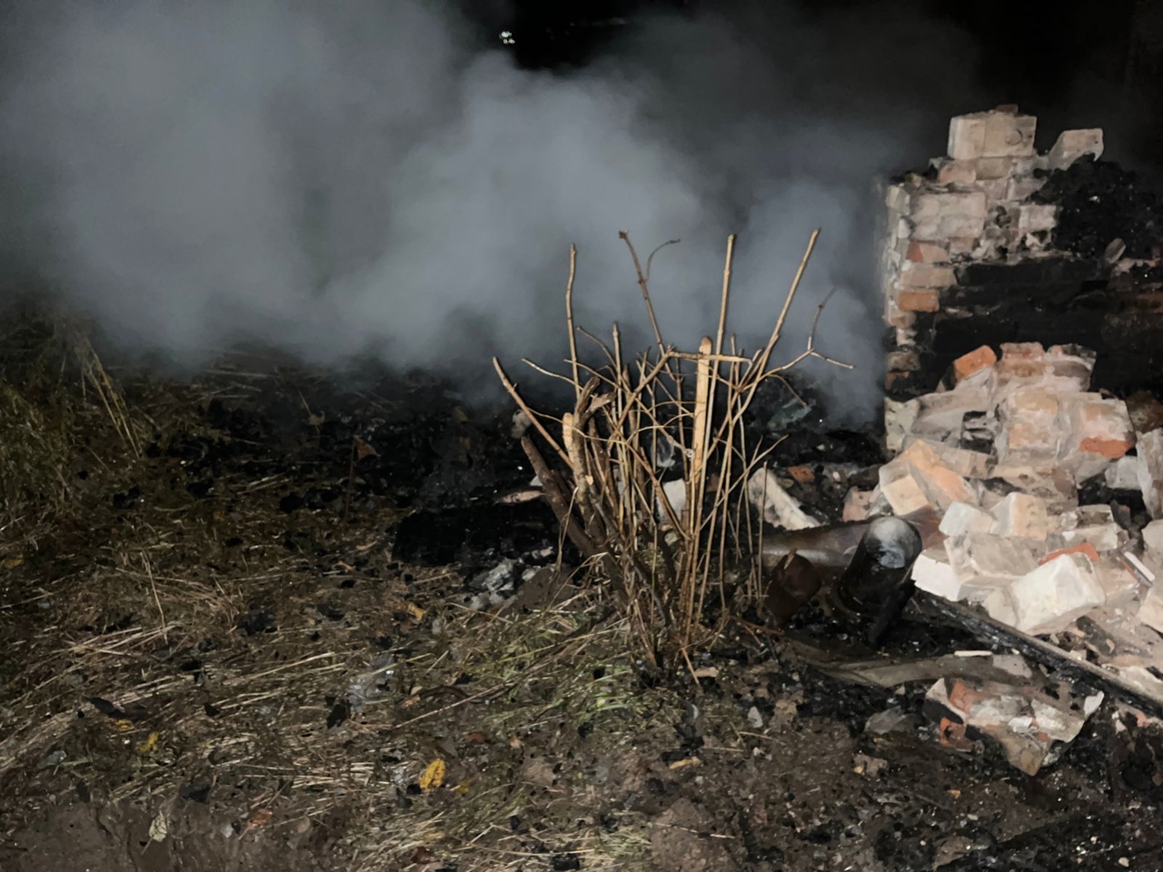 В Череповецком районе мужчина пострадал при пожаре в дачном доме |  19.10.2022 | Вологда - БезФормата