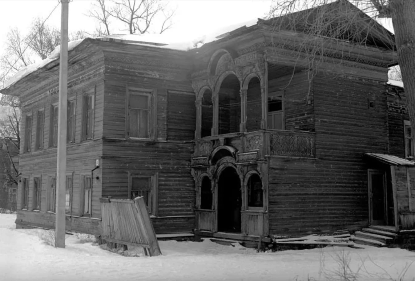 Сгоревший «Дом со штурвалами» планируют пересобрать из новых материалов к  началу лета | 22.03.2023 | Вологда - БезФормата