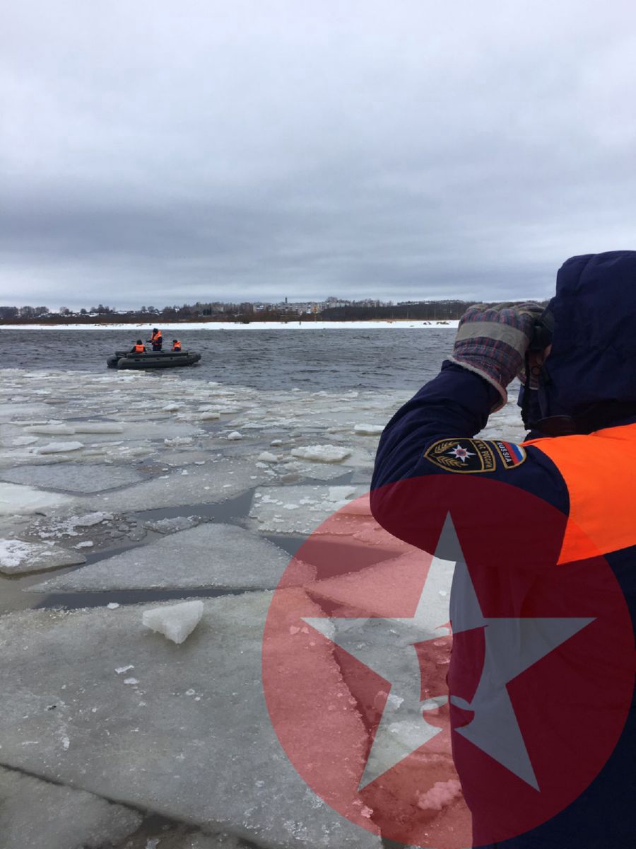 Водолазы продолжают поиски пропавшего в Шексне школьника | 20.02.2022 |  Вологда - БезФормата