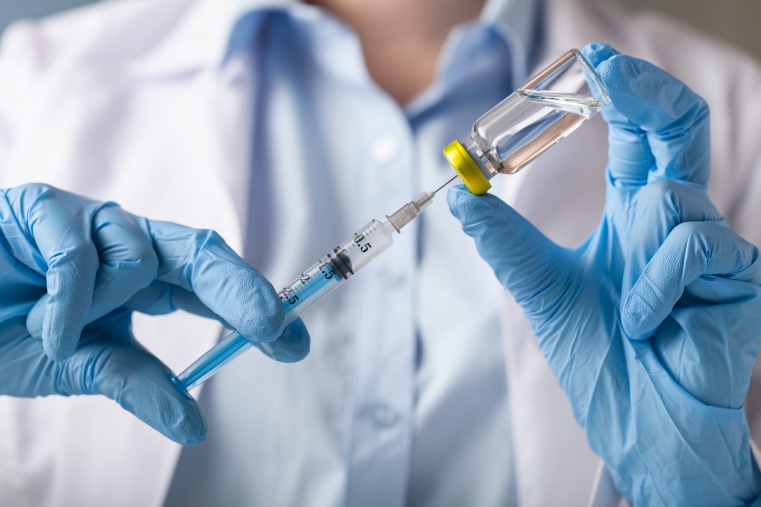 Более 100 тысяч жителей Вологодской области сделали прививку от коронавируса