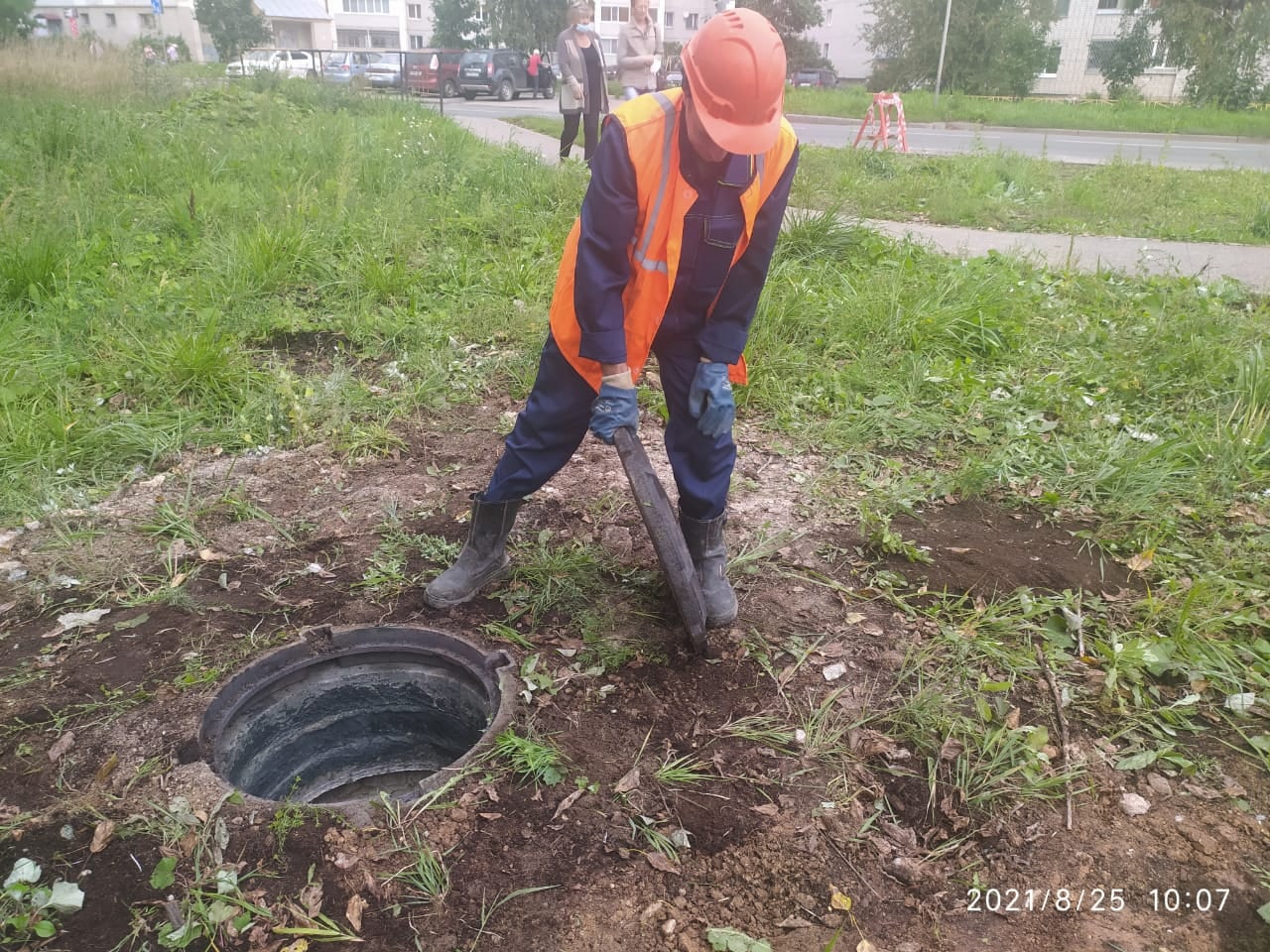 Проблему запаха канализации возле «Локомотива» в Вологде обещают решить установкой фильтров