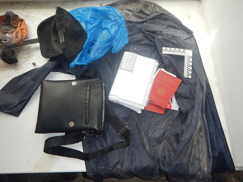 В Вологде пассажир украл у таксиста сумку с деньгами и документами