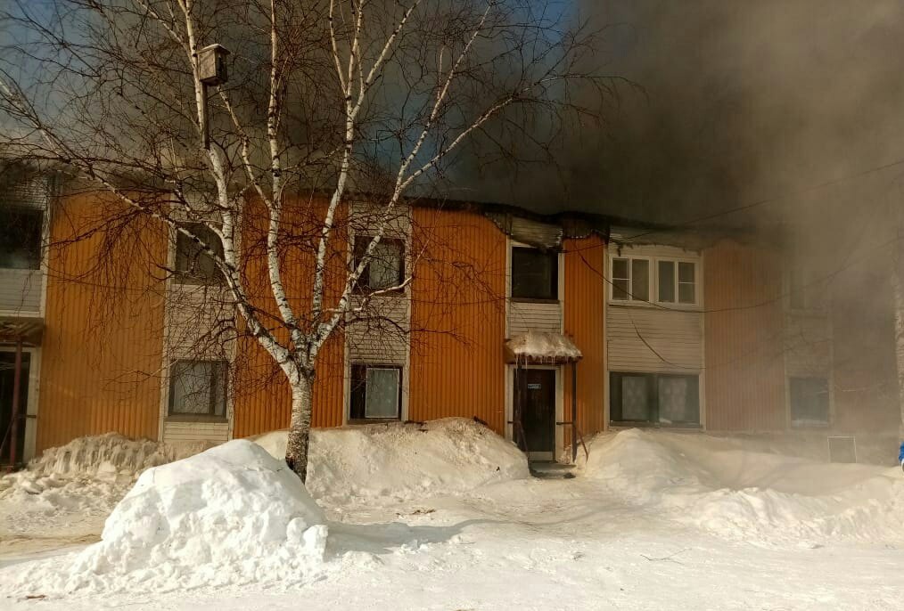 В поселке Юбилейный Тотемского района произошел пожар в многоквартирном доме