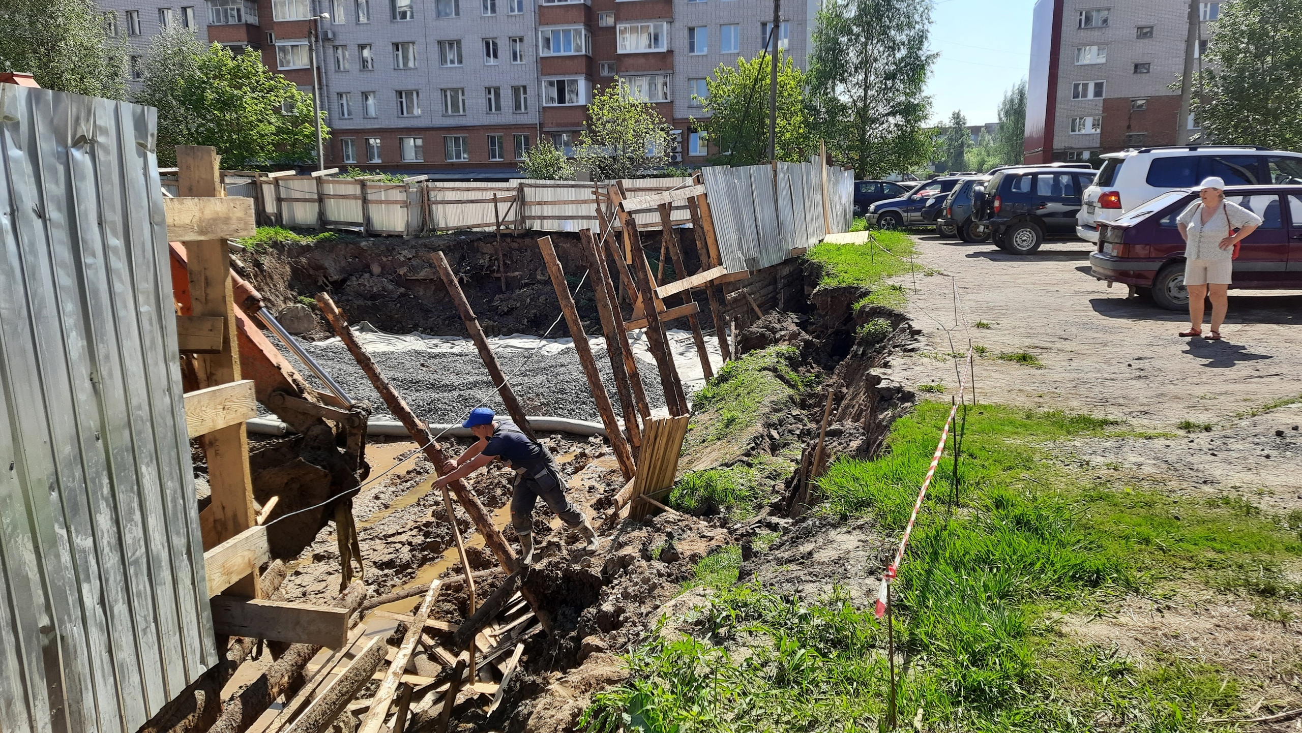 Без права на солнце: в Вологде очередной двор уничтожают точечной  застройкой | newsvo.ru