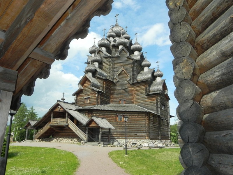 Анхимово (Вытегорский погост). Церковь Покрова Пресвятой Богородицы. 1708 год