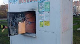 Автомат с питьевой водой сгорел в Вологде на улице Карла Маркса