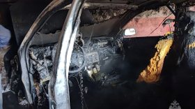 В Шексне автомобиль «BYD» сгорел в гараже