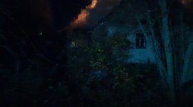 Два человека погибли при пожаре в заброшенном доме в Харовске