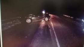 В Вологодском районе водитель за рулём автомобиля «Тойота» врезался в ограждение и погиб