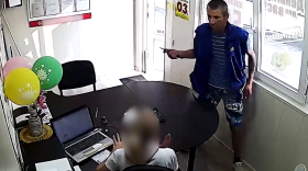 В Соколе осудили мужчину, который напал с ножом на работницу офиса микрозаймов