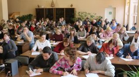 Почти тысяча человек написали Тотальный диктант в Вологде и Череповце