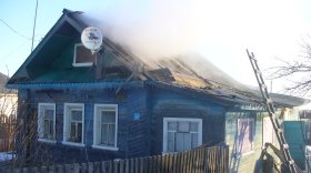 Вологодская пенсионерка погибла, задохнувшись дымом в горящем доме