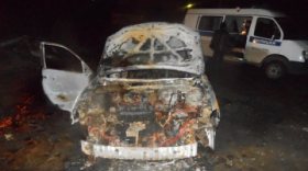 Мстительный череповчанин разбил и сжег машину бывшей супруги