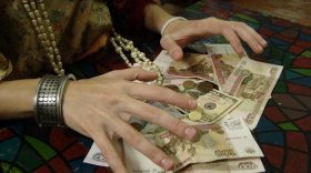 В Вологде пенсионерка отдала «целительнице» 300 тысяч рублей, чтобы вылечиться от болезней